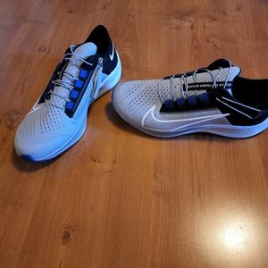 Nike Air Zoom Pegasus 38 Flyease 4E